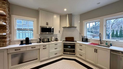 Kitchen with Sleek Fixtures