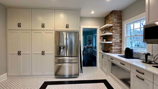 Entrance to Dining Room